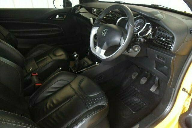 Used Citroën DS3 95 HP (69 kW) 2010 Hatchback