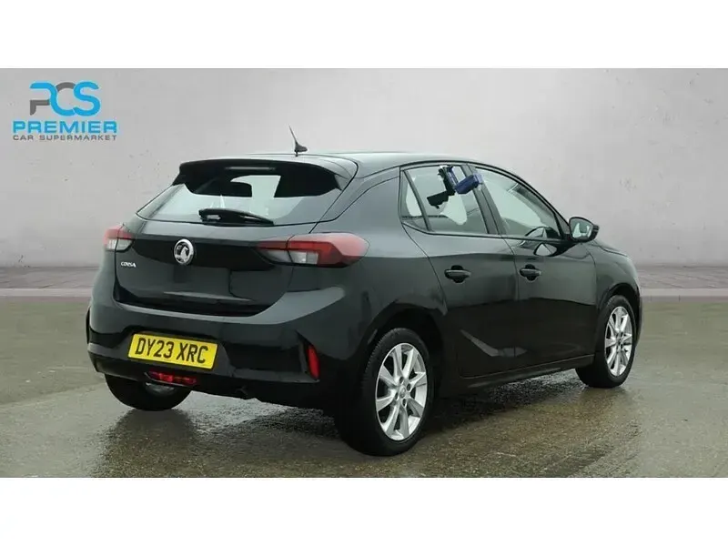 Second-hand Vauxhall Corsa Design Edition 2023 Negru Hatchback