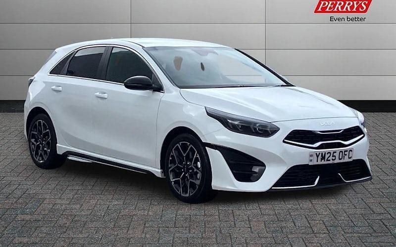 New 2024 Kia Ceed GT-Line Hatchback | £22,495 (Good price) - Image 1/4