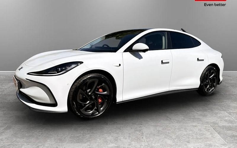 Usado MG IM5 Performance 553 kW (752 HP) 2025 Citadino