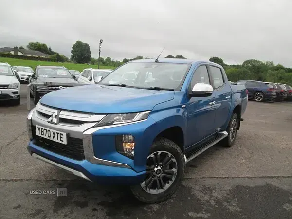 Used Mitsubishi L200 150 HP (110 kW) 2021 Blue Pickup