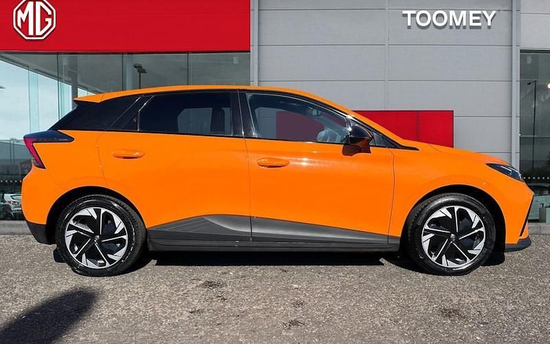 Used MG MG4 EV Trophy 150 kW (204 HP) 2025 Hatchback