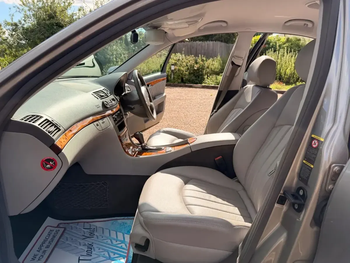 Used Mercedes E350 Elegance 2008 Silver Estate