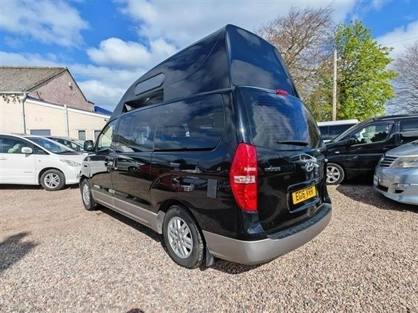 Black Used 2016 Hyundai I800 MPV | £30,985 - Image 1/1