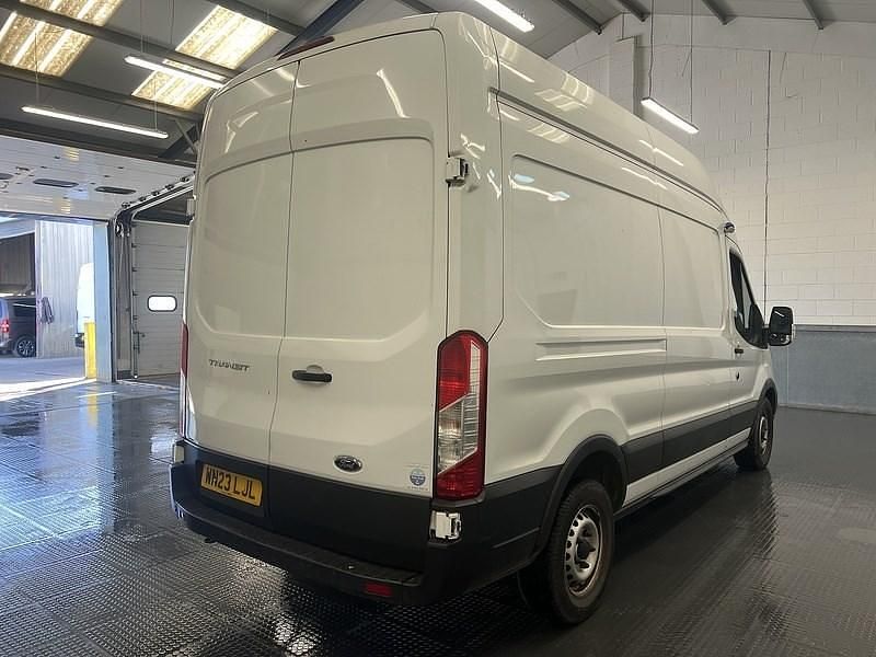 Używany Ford Transit 130 KM (95 kW) 2023 Biały Van