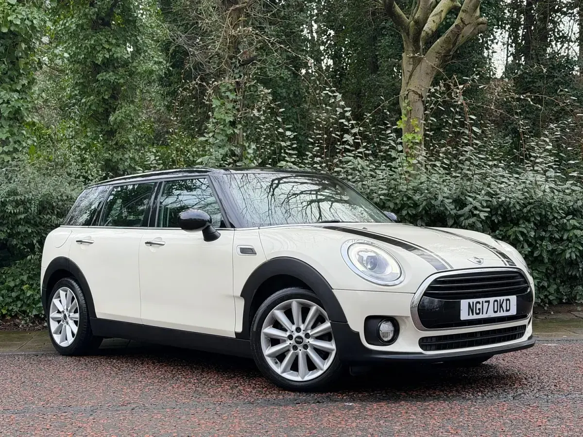 Used Mini Cooper Clubman 136 HP (100 kW) 2017 White Estate