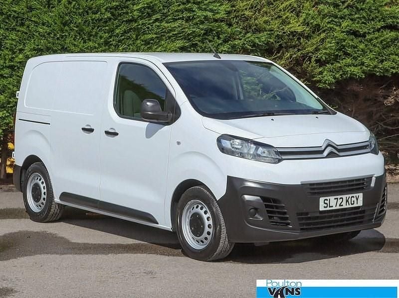 White Used 2022 Citroën Dispatch MPV | £12,650 (Good price) - Image 1/3