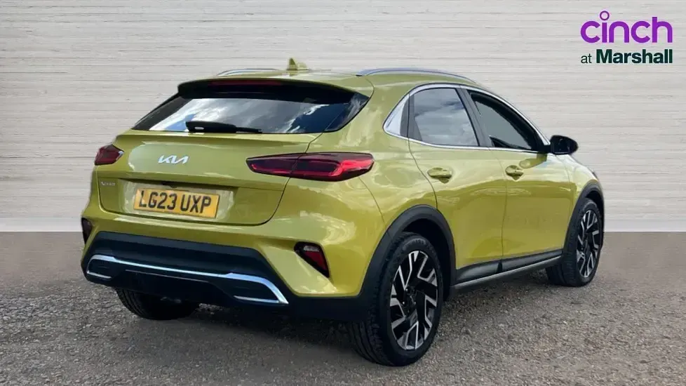 Used Kia XCeed 158 HP (116 kW) 2023 Yellow SUV