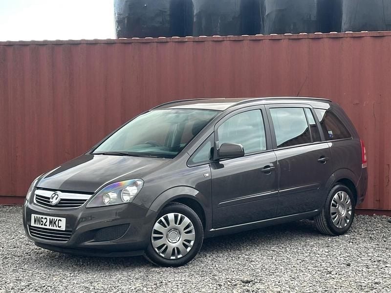 Used Vauxhall Zafira 115 HP (84 kW) 2012 Grey MPV