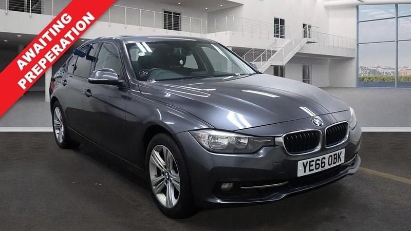 Used BMW 318 Sport Line 2016 Grey Sedan