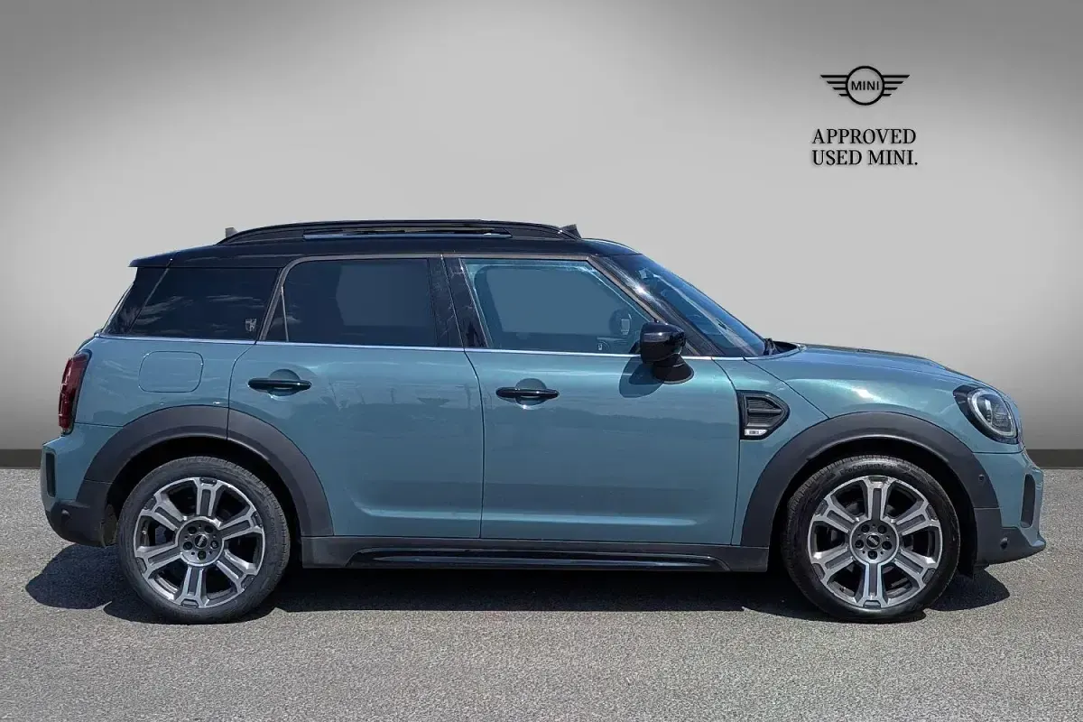 Used Mini Cooper Countryman Exclusive 134 HP (98 kW) 2023 Green SUV
