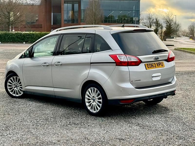 Usado Ford Grand C-Max Titanium 2013 Prateado Monovolume
