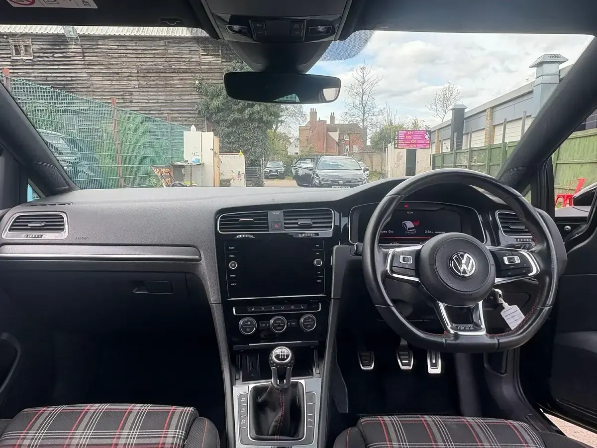 Used VW Golf VII GTI 245 HP (180 kW) 2019 Black Hatchback