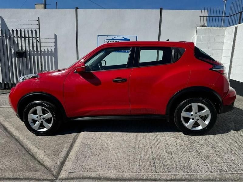 Usado Nissan Juke Visia 94 CV (69 kW) 2014 Rojo SUV