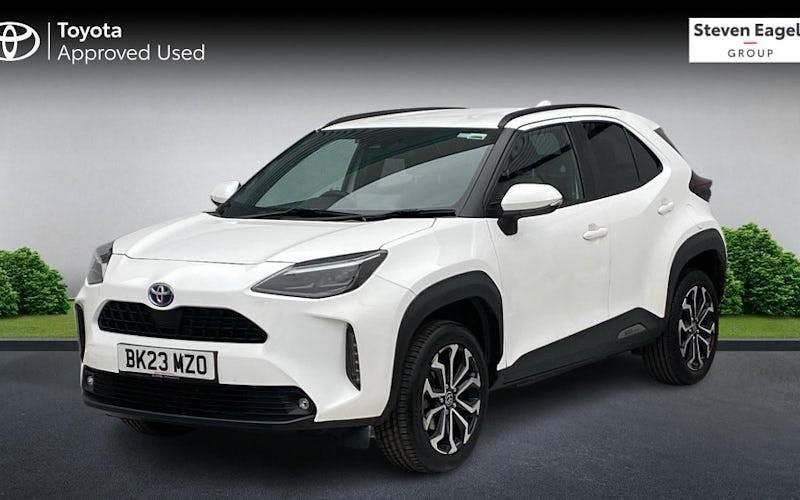 Used Toyota Yaris Hybrid Design 116 HP (85 kW) 2026 Estate