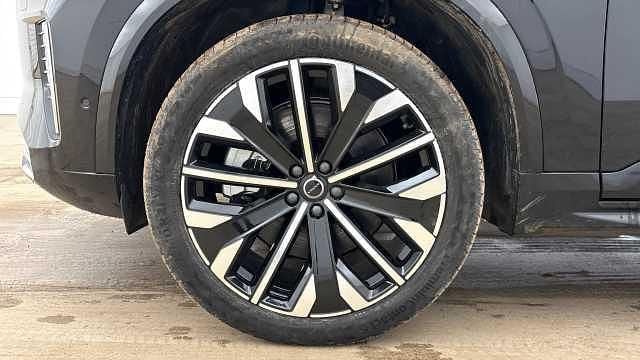 Used Volvo XC90 Ultra 449 HP (330 kW) 2025 Black SUV