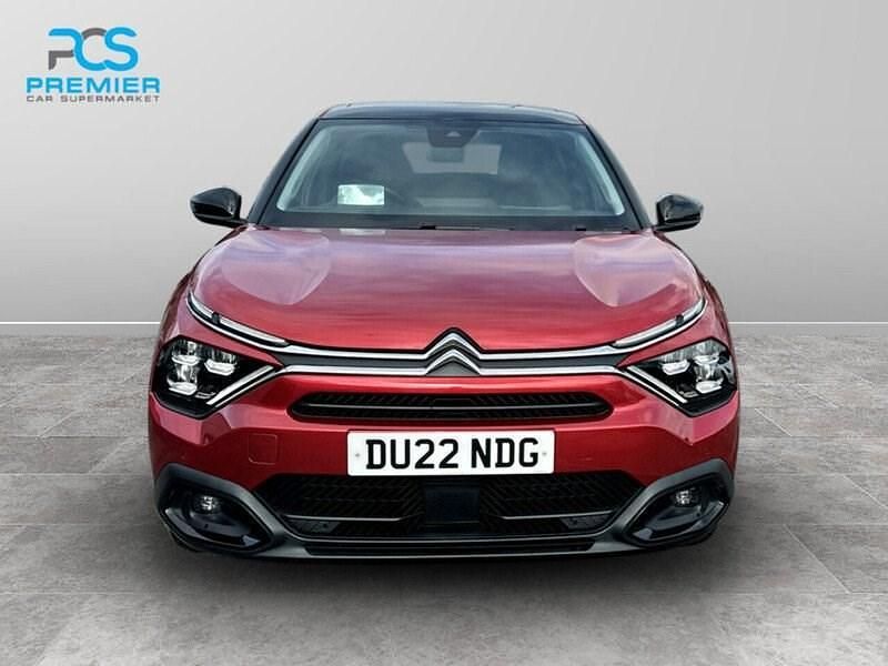 Used Citroën e-C4 Shine 100 kW (136 HP) 2022 Red Hatchback