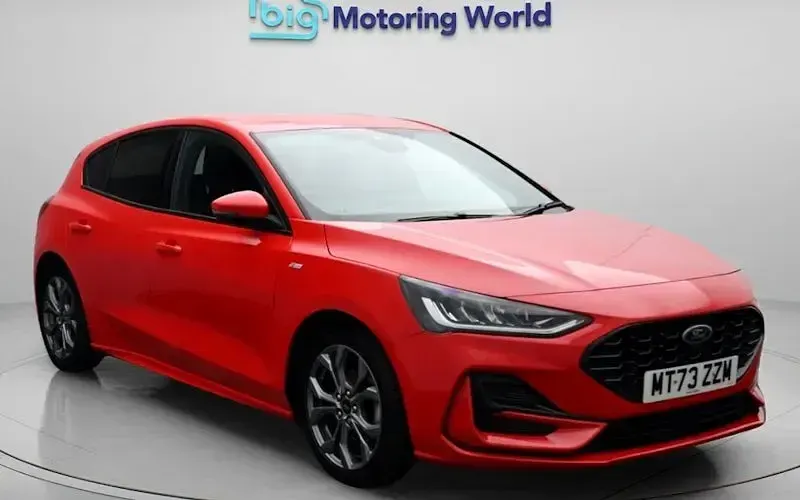 Used Ford Focus ST-Line 125 HP (91 kW) 2023 Hatchback