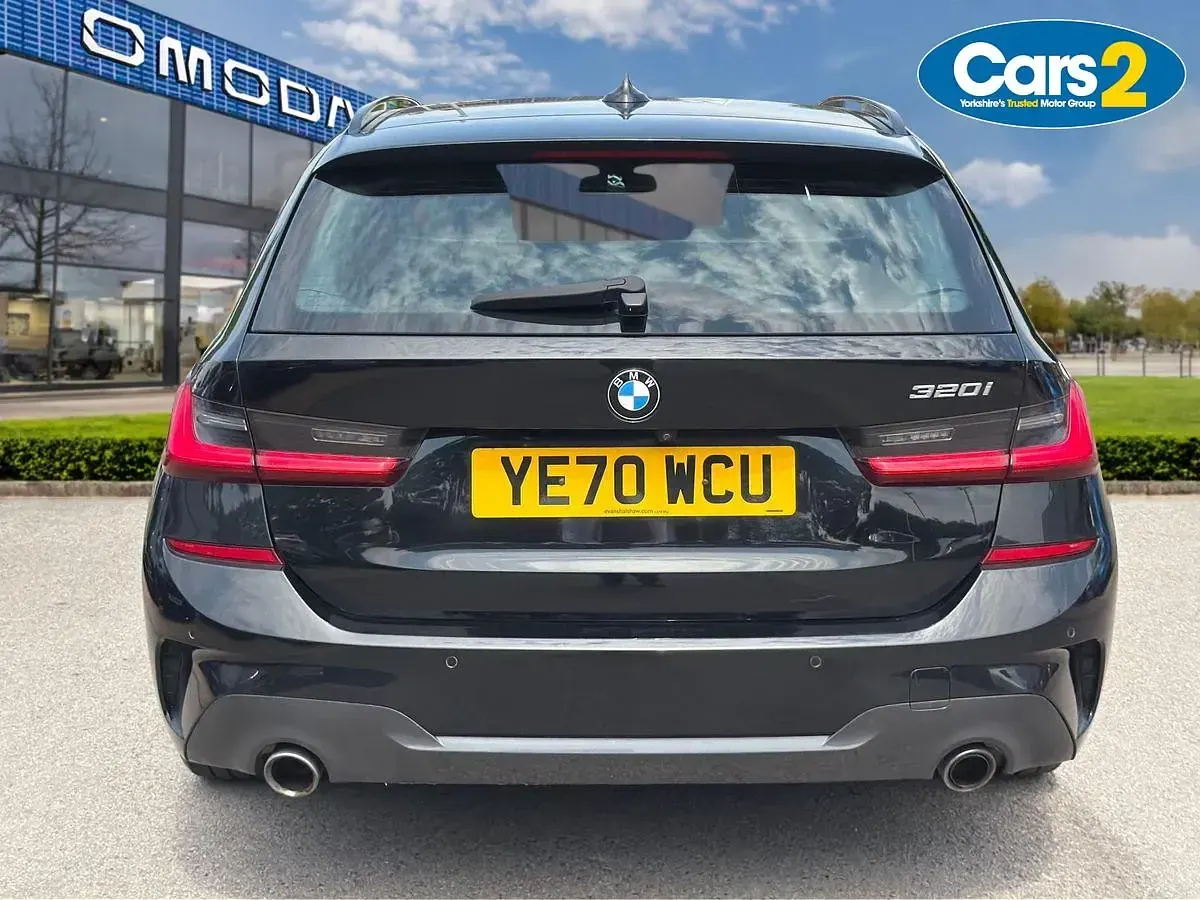 Used BMW 320 M Sport 180 HP (132 kW) 2020 Black Estate