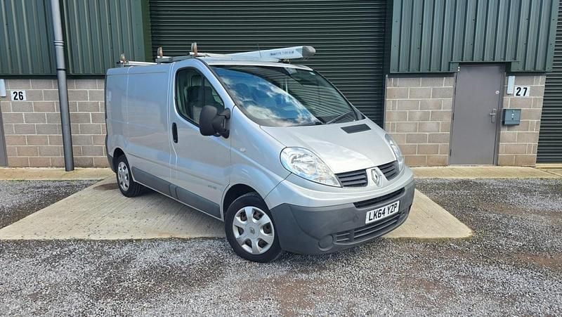 Used Renault Trafic 115 HP (84 kW) 2014 Silver MPV