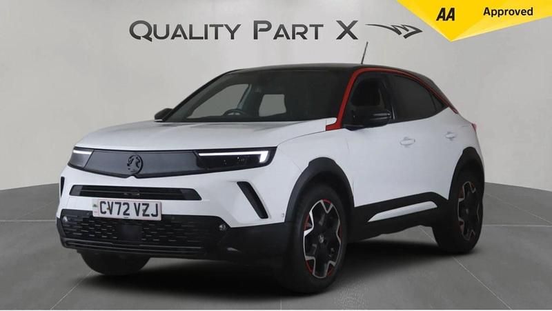 Used Vauxhall Mokka GS Line 130 HP (95 kW) 2022 White SUV