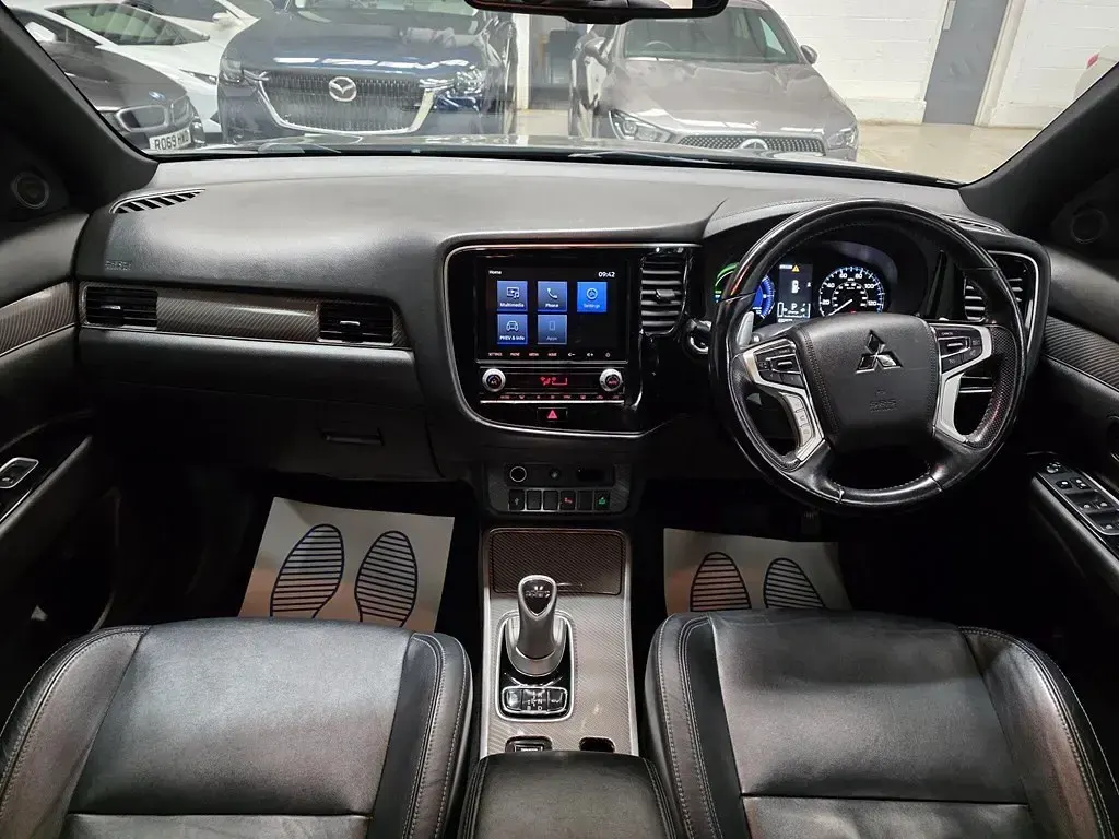 Used Mitsubishi Outlander P-HEV 2020 Black SUV