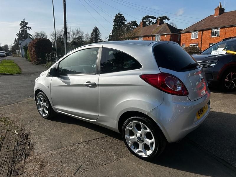 Used Ford Ka Zetec 69 HP (50 kW) 2016 Silver Hatchback