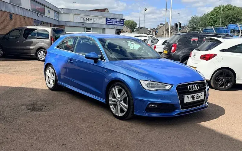 Usado Audi A3 Sportback S-Line 150 CV (110 kW) 2015 Utilitario