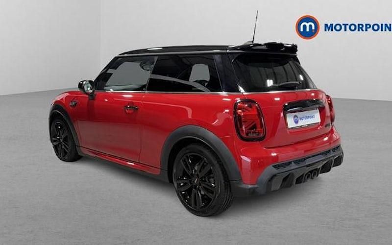Used Mini Cooper S Hatch 178 HP (130 kW) 2021 Red Hatchback