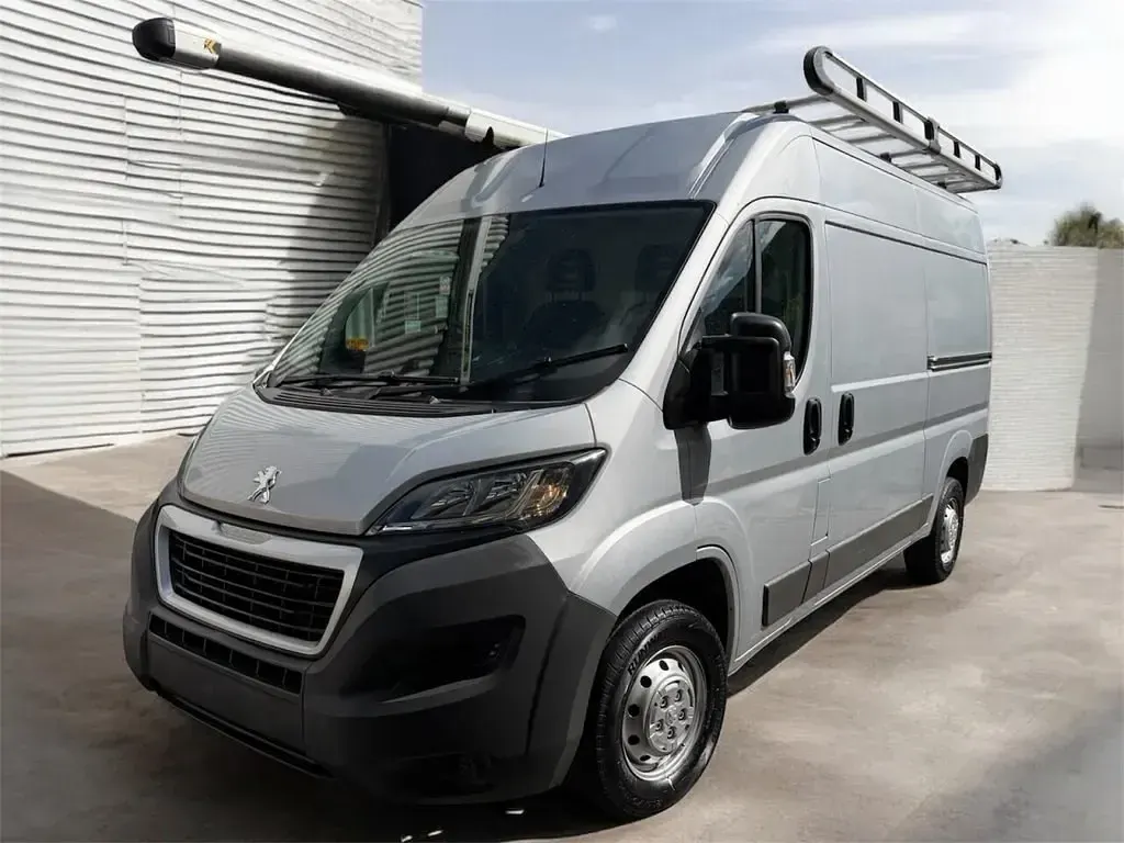 Second-hand Peugeot Boxer 2015 Argintiu Van