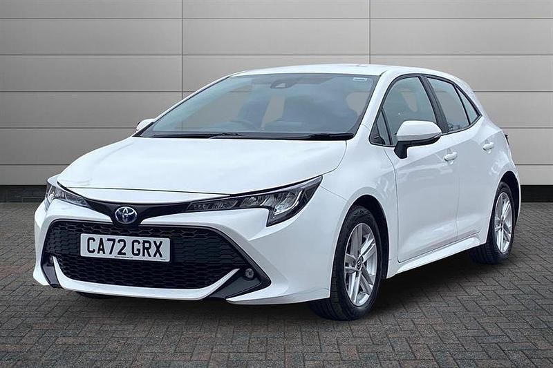 Used Toyota Corolla 122 HP (89 kW) 2023 Manhattan grey Hatchback