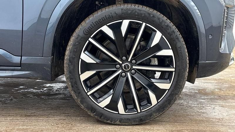 Used Volvo XC90 Ultra 250 HP (183 kW) 2025 Blue SUV