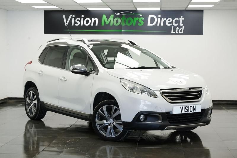 White Used 2013 Peugeot 2008 S SUV | £3,725 (Fair price) - Image 1/3
