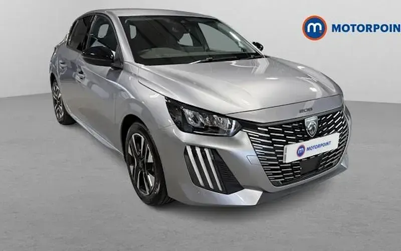 Gebraucht Peugeot 208 Allure 101 PS (74 kW) 2025 Kleinwagen