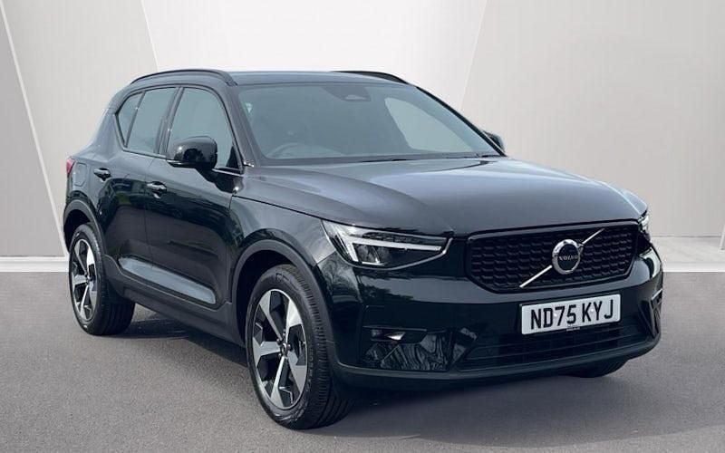 Usado Volvo XC40 Plus 197 HP (144 kW) 2025 SUV