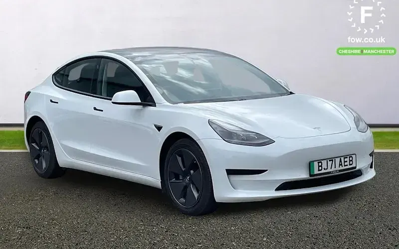 Used Tesla Model 3 Standard Range 180 kW (245 HP) 2021 Sedan