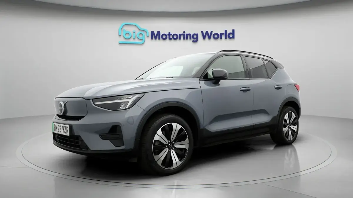 Used Volvo XC40 Core 167 kW (228 HP) 2023 SUV