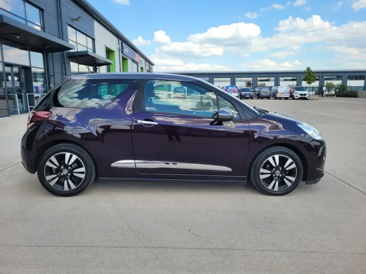 Used Citroën DS3 165 HP (121 kW) 2015 Purple Hatchback