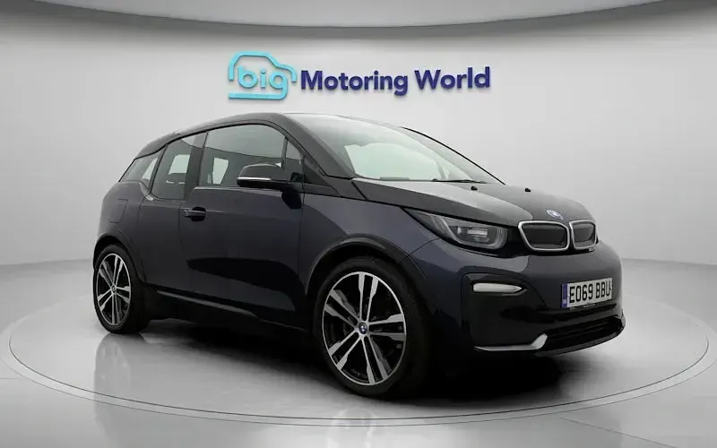 Usado BMW i3 135 kW (184 HP) 2022 Citadino