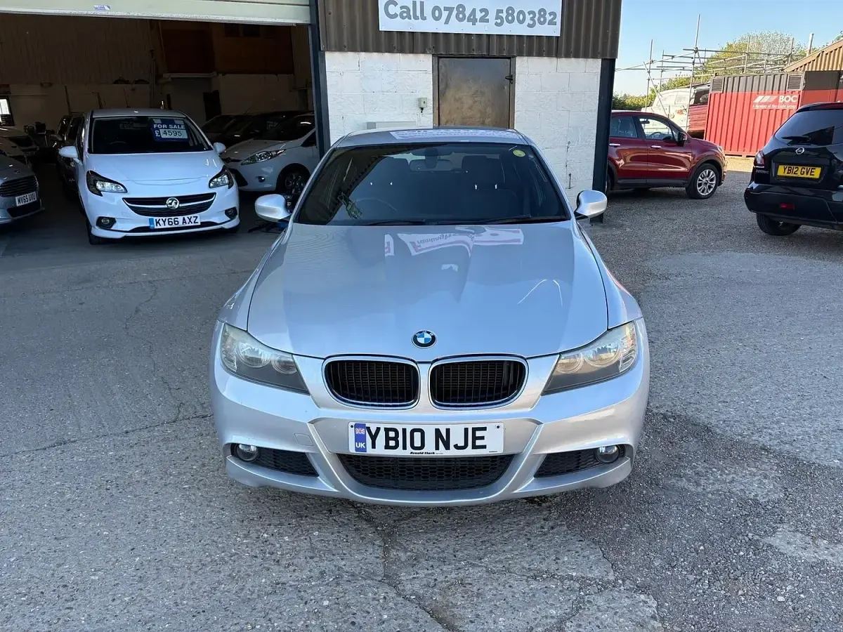Used BMW 318 M Sport 2010 Silver Sedan