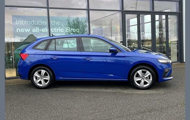 Used Skoda Scala SE 94 HP (69 kW) 2025 Energy blue Hatchback