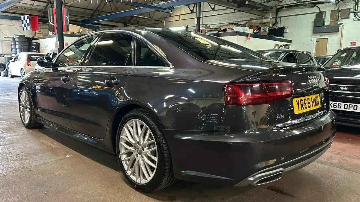 Used Audi A6 S-Line 190 HP (139 kW) 2015 Grey Sedan