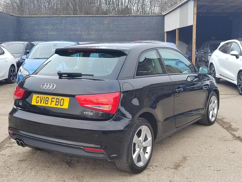 Używany Audi A1 Sport 123 KM (90 kW) 2018 Czarny Hatchback