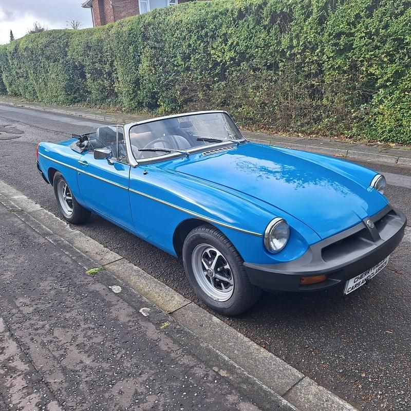 Blue Used 1979 MG B Cabriolet | £6,450 - Image 1/4