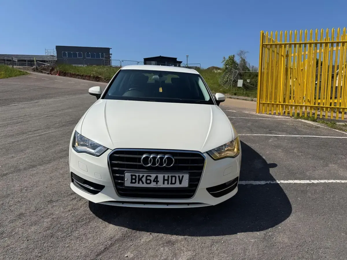 Used Audi A3 Sportback Sport 2014 White Hatchback