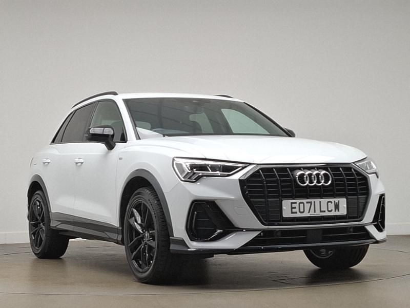 Used Audi Q3 Black Edition 150 HP (110 kW) 2021 White SUV