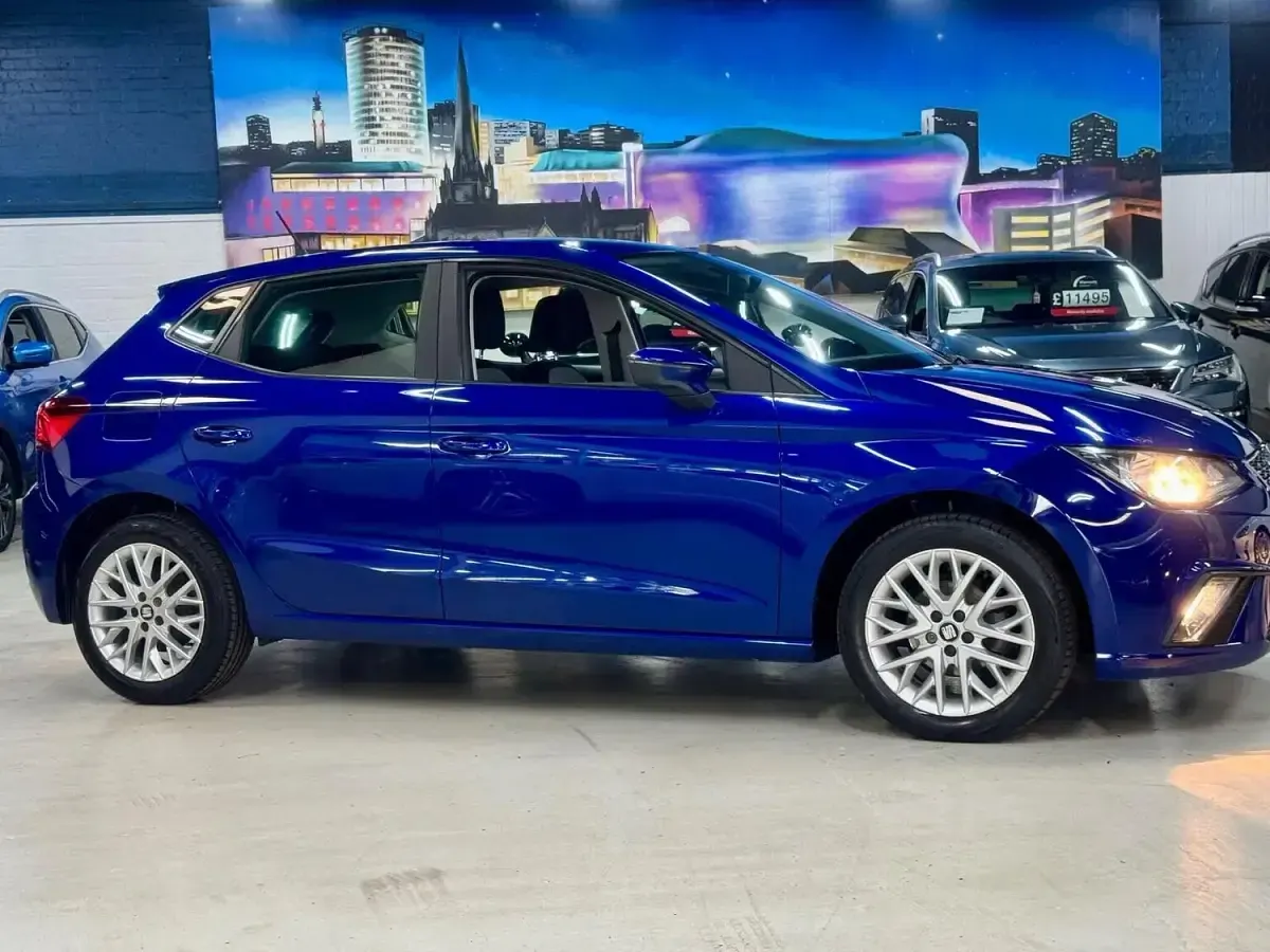 Used Seat Ibiza SE Technology 95 HP (69 kW) 2019 Blue Hatchback