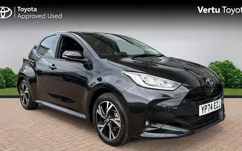 Used Toyota Yaris Design 116 HP (85 kW) 2024 Hatchback