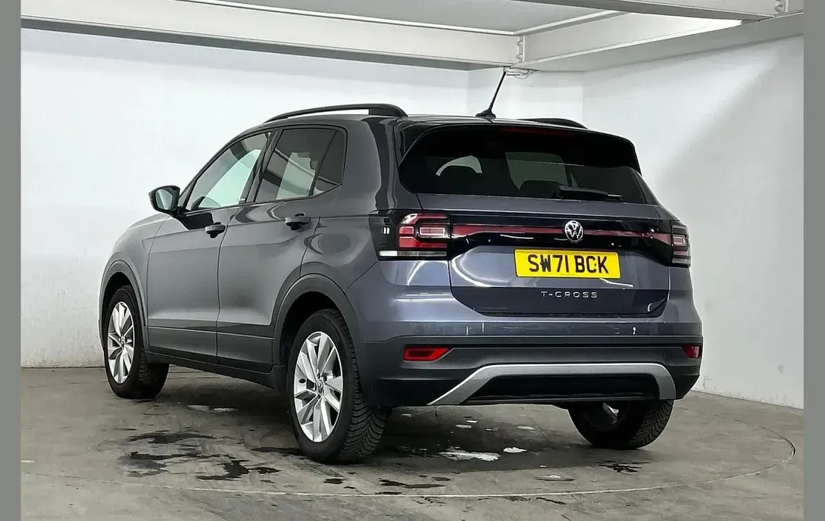 Used VW T-Cross Active 95 HP (69 kW) 2021 Grey SUV