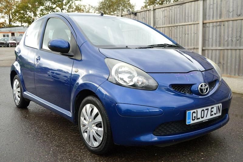 Blue Used 2007 Toyota Aygo Hatchback | £991 (Good price) - Image 1/4